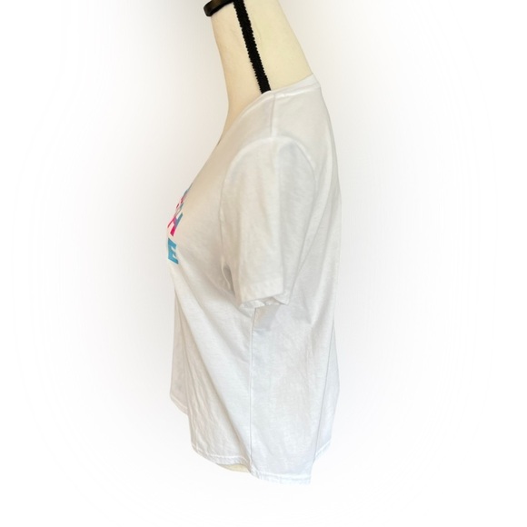 Xersion - Quick - Dri V Neck Short Sleeve Graphic T-Shirt - Picture 4 of 5